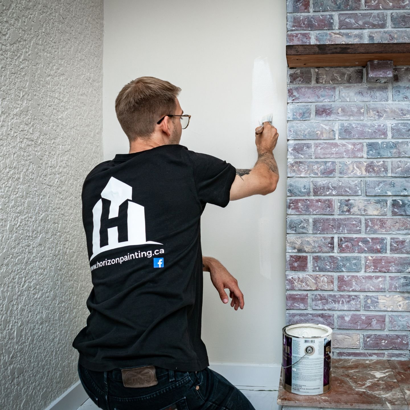 Painting the wall edge